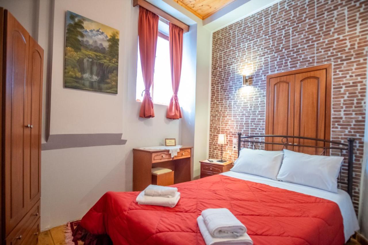 Gkoura Hotel Sirako Luaran gambar