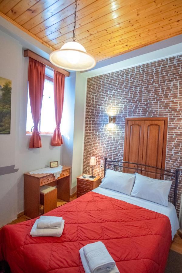 Gkoura Hotel Sirako Luaran gambar