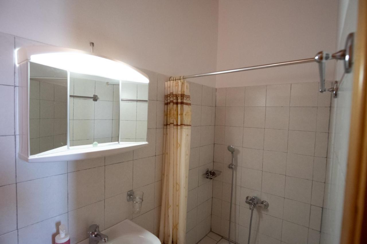 Gkoura Hotel Sirako Luaran gambar